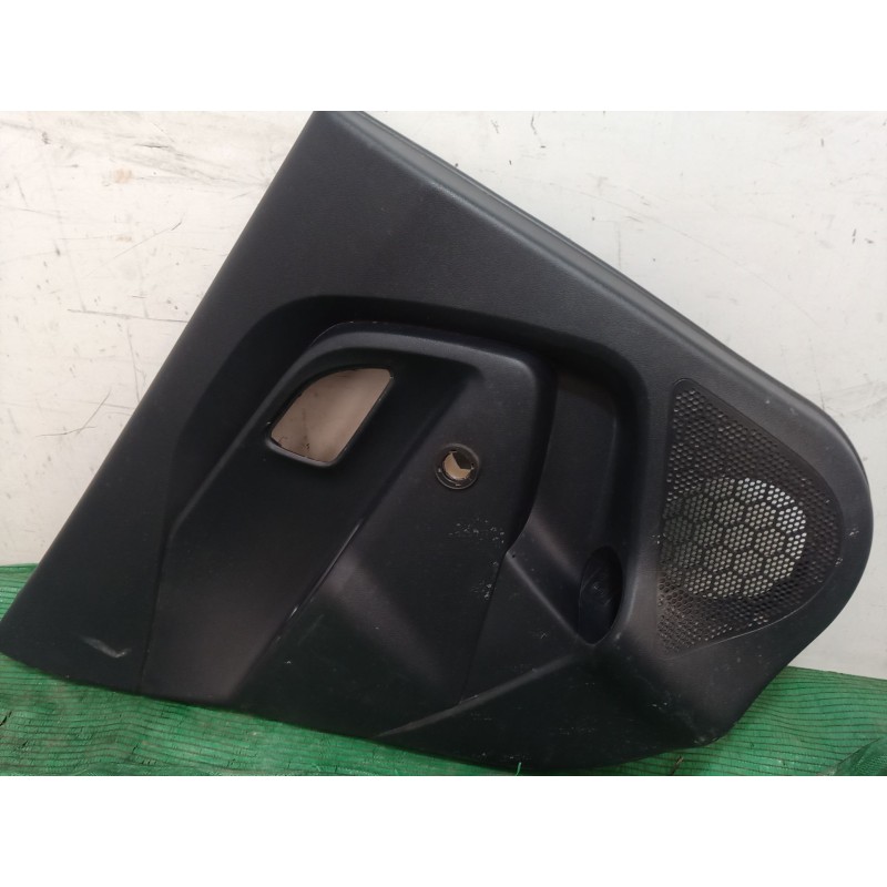 Recambio de guarnecido puerta trasera izquierda para kia rio iii (ub) 1.2 cvvt referencia OEM IAM 833301W0 833301W0 833301W0
