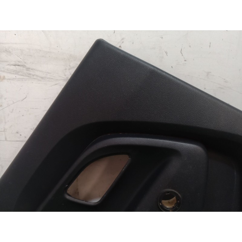 Recambio de guarnecido puerta trasera izquierda para kia rio iii (ub) 1.2 cvvt referencia OEM IAM 833301W0 833301W0 833301W0