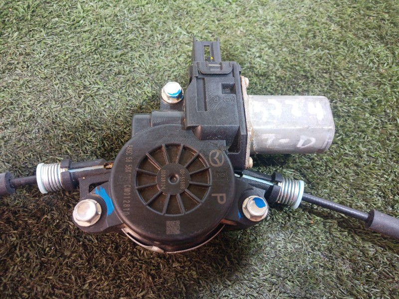 Recambio de elevalunas trasero derecho para mazda 3 (bm, bn) 2.0 referencia OEM IAM   