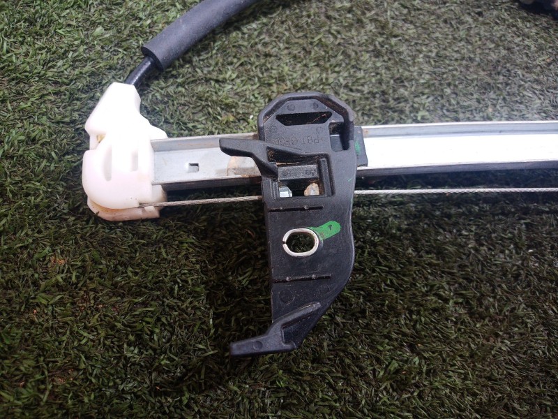 Recambio de elevalunas trasero derecho para mazda 3 (bm, bn) 2.0 referencia OEM IAM   