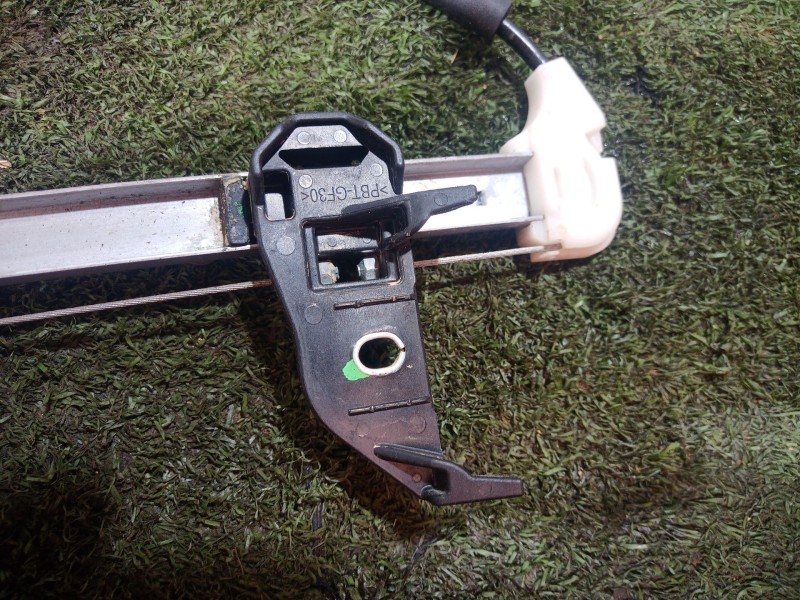 Recambio de elevalunas trasero izquierdo para mazda 3 (bm, bn) 2.0 referencia OEM IAM   