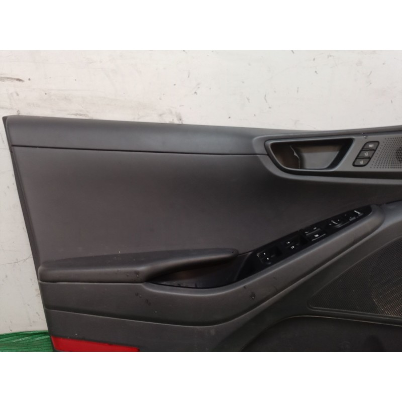 Recambio de guarnecido puerta delantera izquierda para hyundai ioniq (ae) 1.6 gdi hybrid referencia OEM IAM   