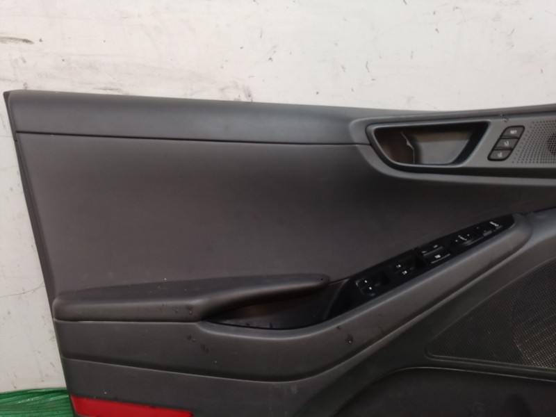 Recambio de guarnecido puerta delantera izquierda para hyundai ioniq (ae) 1.6 gdi hybrid referencia OEM IAM   