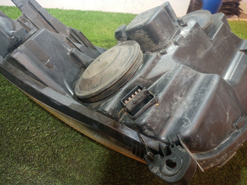 Recambio de faro izquierdo para opel astra h (a04) 1.4 (l48) referencia OEM IAM   