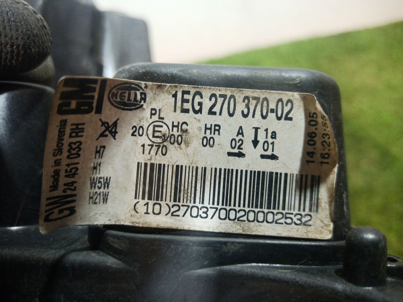 Recambio de faro derecho para opel astra h (a04) 1.4 (l48) referencia OEM IAM   