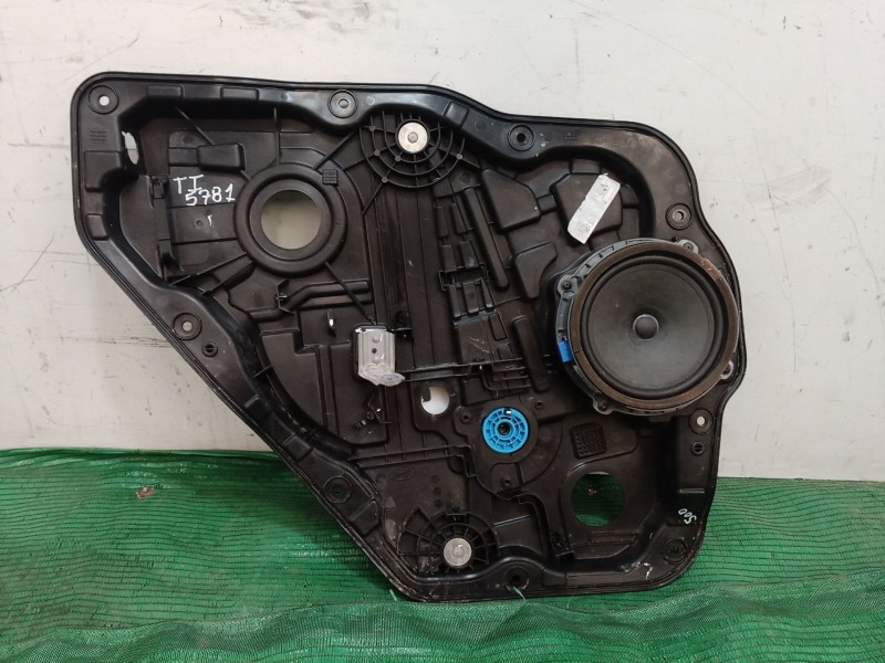 Recambio de elevalunas trasero izquierdo para hyundai ioniq (ae) 1.6 gdi hybrid referencia OEM IAM   