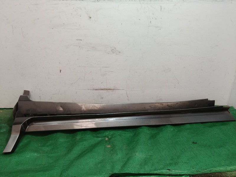 Recambio de faldon lateral para ford kuga ii (dm2) 2.0 tdci referencia OEM IAM CV4JS10155 CV4JS10155 CV4JS10155