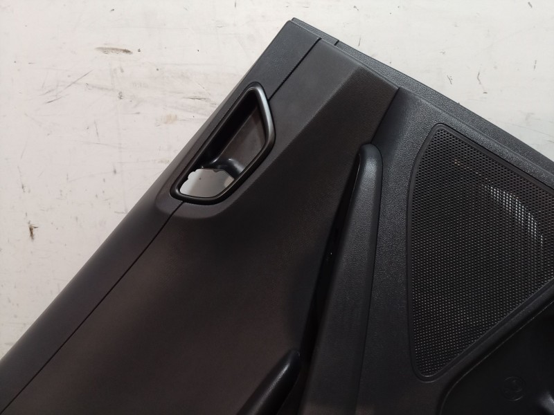 Recambio de guarnecido puerta trasera izquierda para hyundai ioniq (ae) 1.6 gdi hybrid referencia OEM IAM   