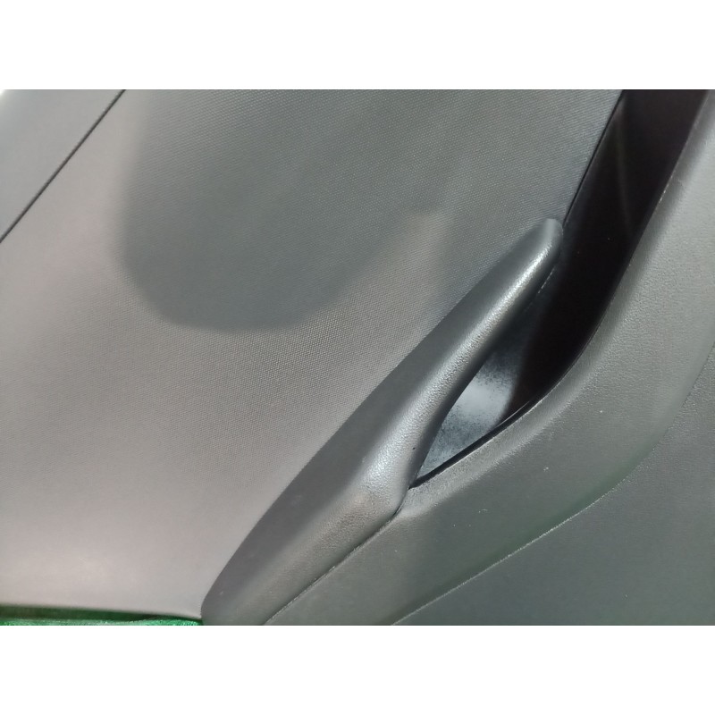 Recambio de guarnecido puerta trasera izquierda para hyundai ioniq (ae) 1.6 gdi hybrid referencia OEM IAM   