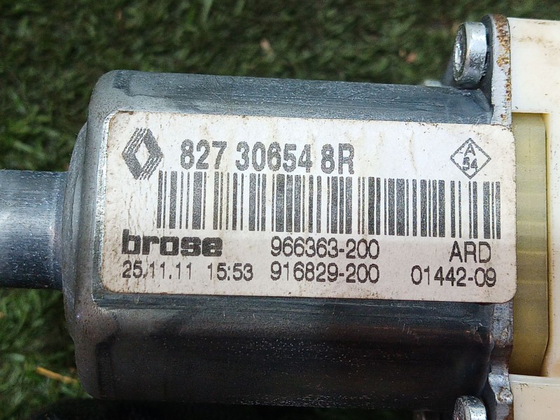 Recambio de elevalunas delantero derecho para renault fluence (l3_) z.e. referencia OEM IAM   