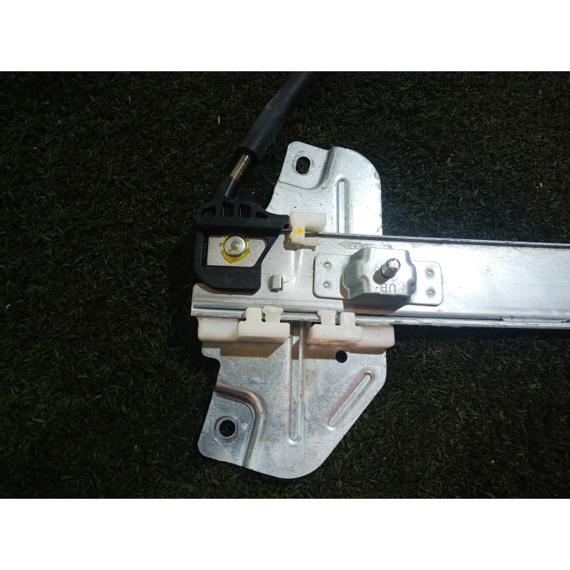 Recambio de elevalunas delantero izquierdo para kia rio iii (ub) 1.2 cvvt referencia OEM IAM   