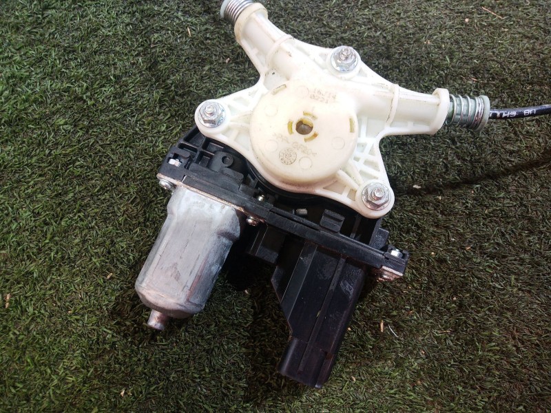 Recambio de elevalunas delantero izquierdo para kia rio iii (ub) 1.2 cvvt referencia OEM IAM   