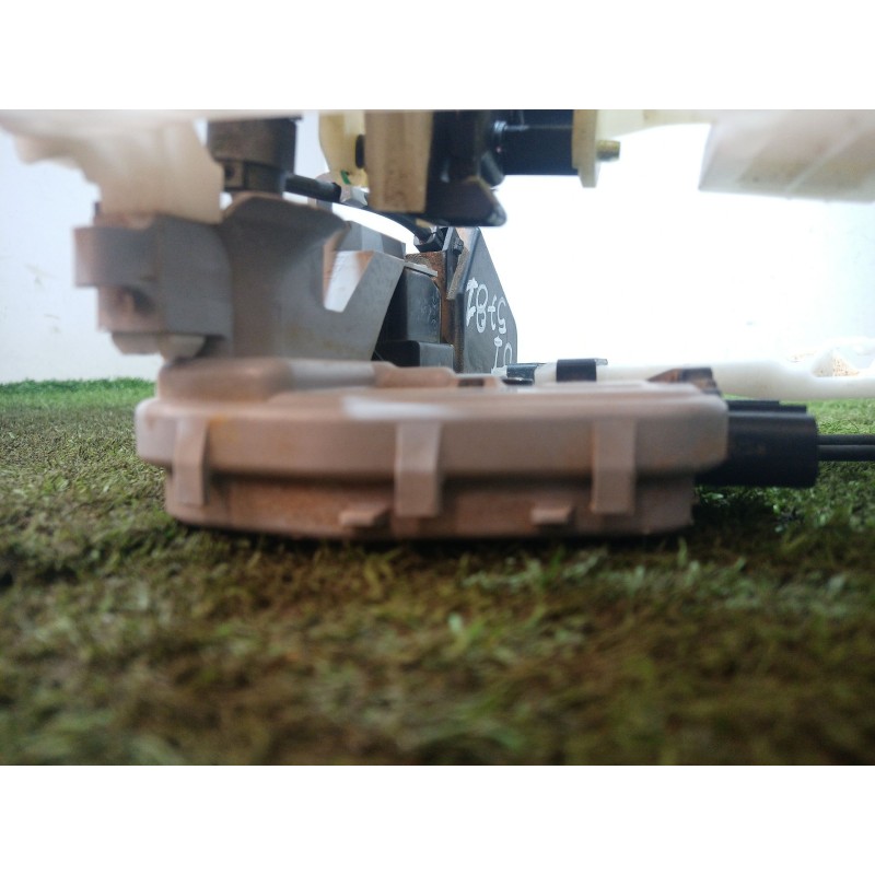 Recambio de cerradura puerta delantera izquierda para hyundai ioniq (ae) 1.6 gdi hybrid referencia OEM IAM   