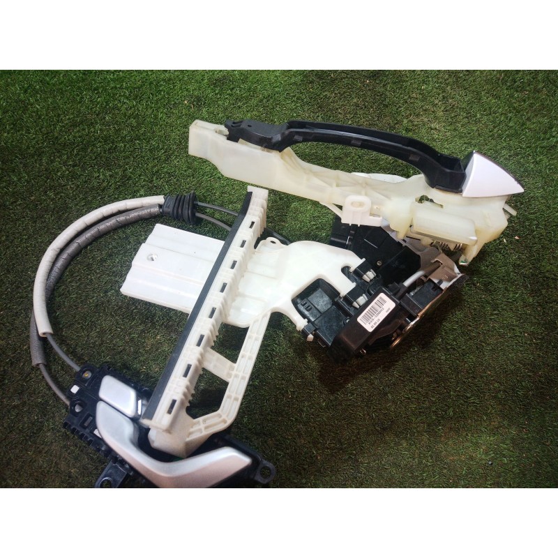 Recambio de cerradura puerta trasera izquierda para hyundai ioniq (ae) 1.6 gdi hybrid referencia OEM IAM   