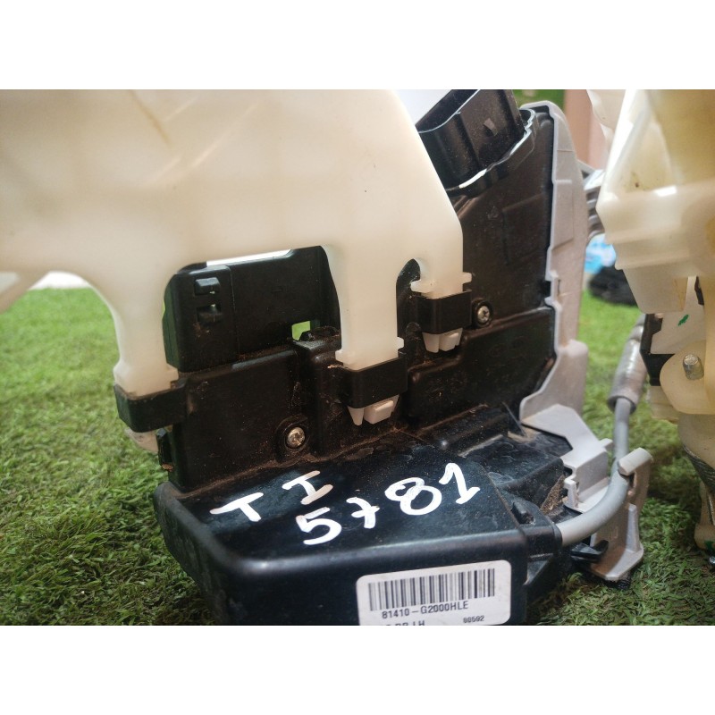 Recambio de cerradura puerta trasera izquierda para hyundai ioniq (ae) 1.6 gdi hybrid referencia OEM IAM   