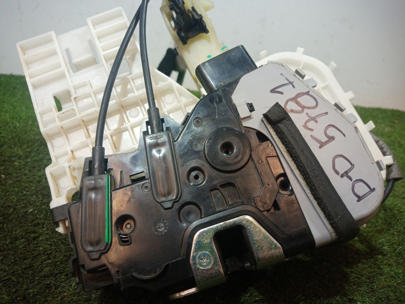 Recambio de cerradura puerta delantera derecha para hyundai ioniq (ae) 1.6 gdi hybrid referencia OEM IAM   