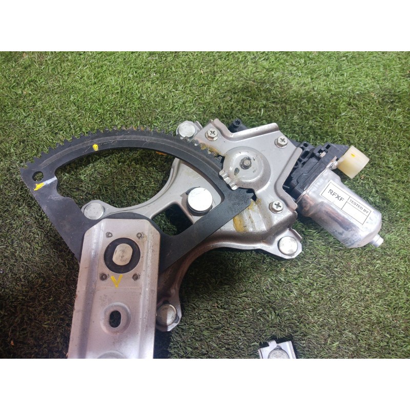 Recambio de elevalunas delantero izquierdo para hyundai i20 i (pb, pbt) 1.2 referencia OEM IAM   