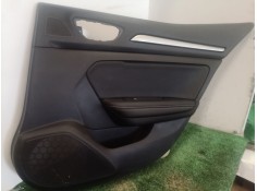 Recambio de guarnecido puerta trasera derecha para renault megane iii hatchback (bz0/1_, b3_) 1.2 tce (bz16, bz28) referencia OE