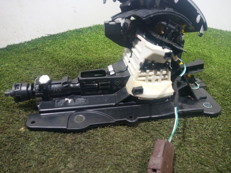 Recambio de palanca cambio para renault fluence (l3_) z.e. referencia OEM IAM   