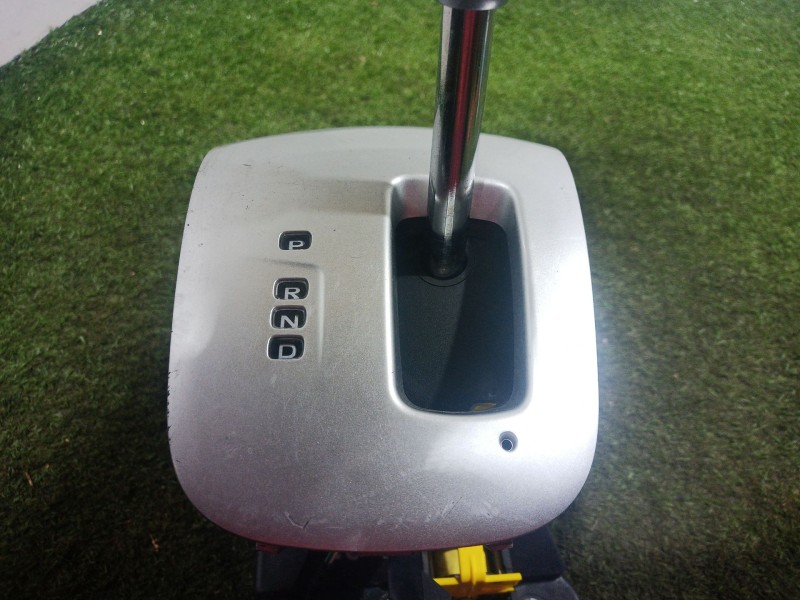 Recambio de palanca cambio para renault fluence (l3_) z.e. referencia OEM IAM   