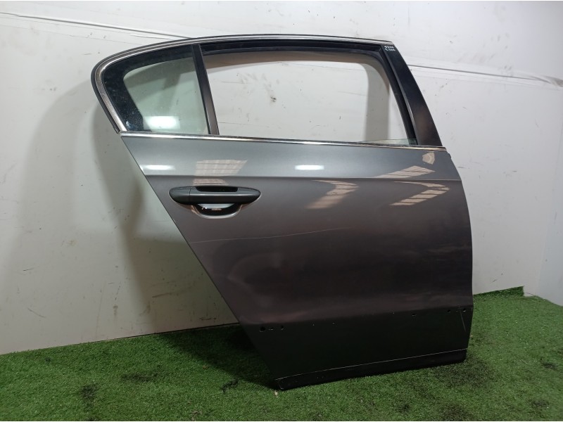 Recambio de puerta trasera derecha para volkswagen passat berlina (3c2) advance referencia OEM IAM 3C5833312 3C5833312 3C5833312