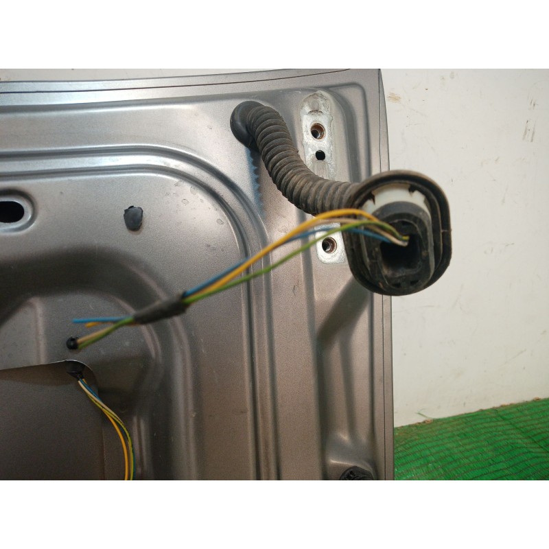 Recambio de porton trasero para peugeot 407 sport referencia OEM IAM   