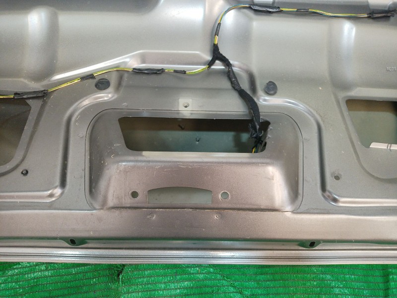 Recambio de porton trasero para peugeot 407 sport referencia OEM IAM   