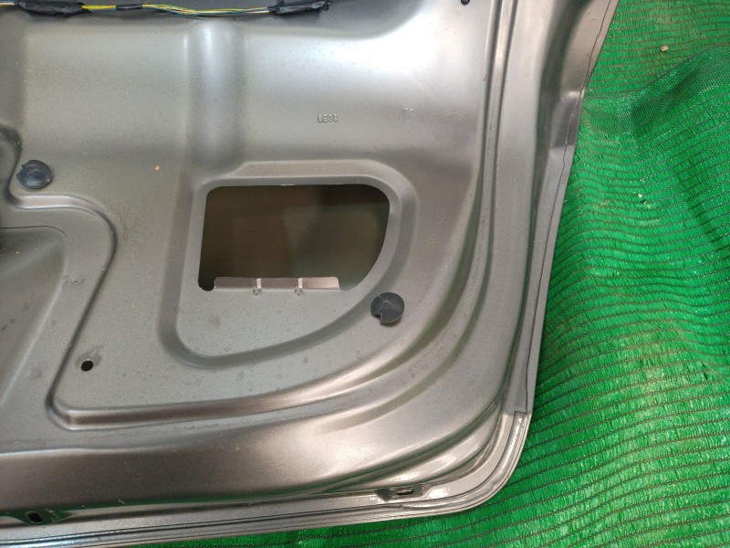 Recambio de porton trasero para peugeot 407 sport referencia OEM IAM   