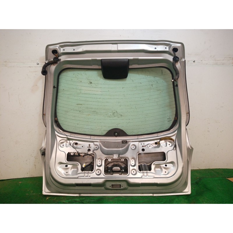 Recambio de porton trasero para nissan micra (k12e) acenta referencia OEM IAM   