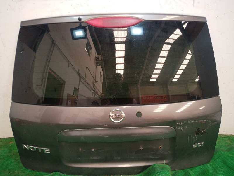 Recambio de porton trasero para nissan note (e11e) acenta referencia OEM IAM   