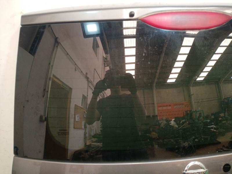 Recambio de porton trasero para nissan note (e11e) acenta referencia OEM IAM   