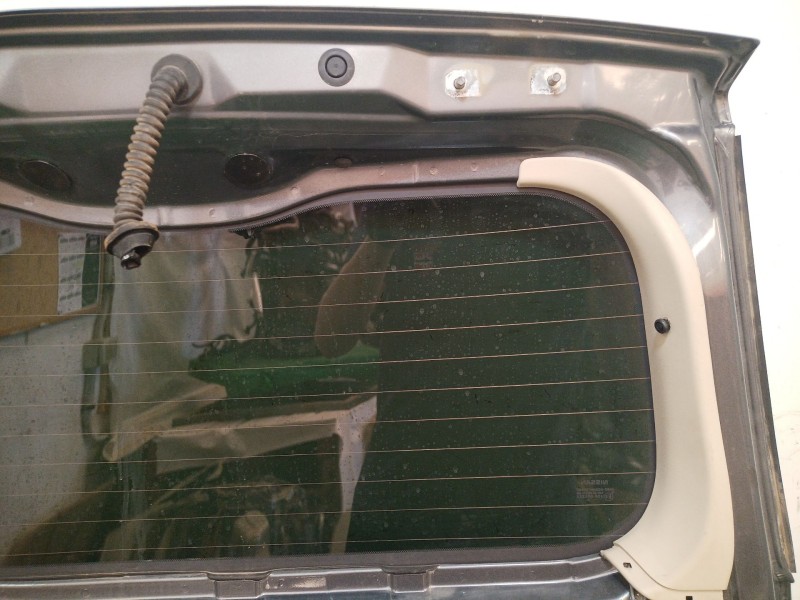 Recambio de porton trasero para nissan note (e11e) acenta referencia OEM IAM   