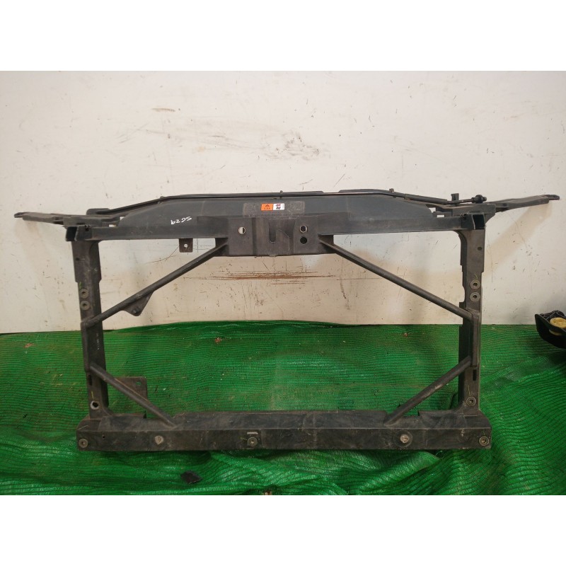 Recambio de panel frontal para mazda 6 hatchback (gg) 2.0 di (gg14) referencia OEM IAM GJ6A53111 GJ6A53111 GJ6A53111