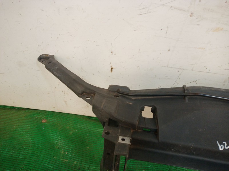 Recambio de panel frontal para mazda 6 hatchback (gg) 2.0 di (gg14) referencia OEM IAM GJ6A53111 GJ6A53111 GJ6A53111