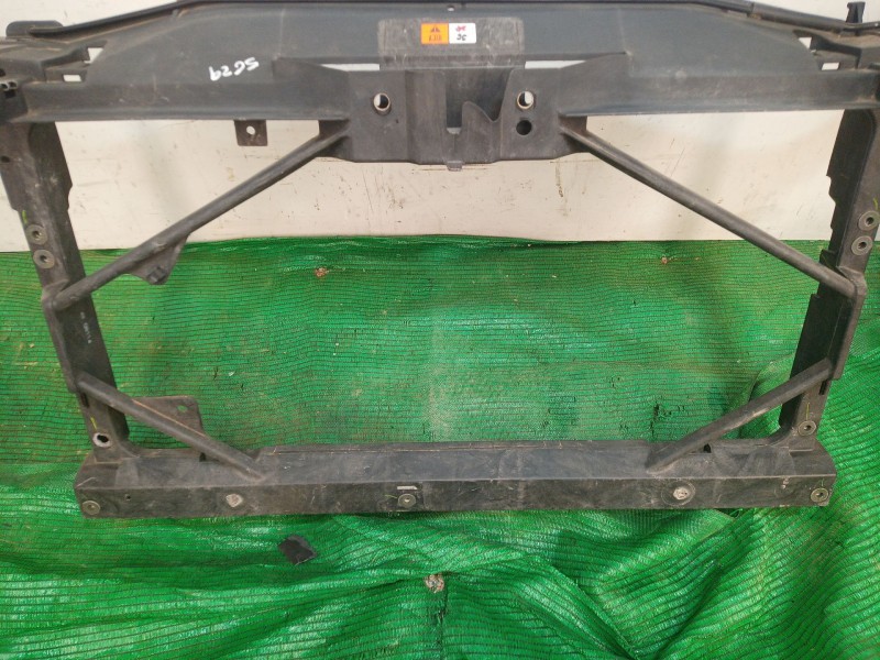 Recambio de panel frontal para mazda 6 hatchback (gg) 2.0 di (gg14) referencia OEM IAM GJ6A53111 GJ6A53111 GJ6A53111