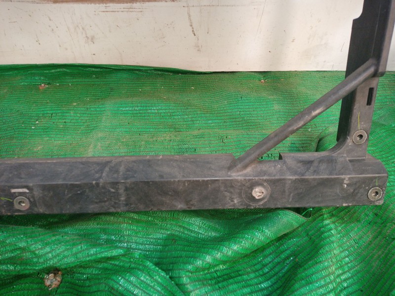 Recambio de panel frontal para mazda 6 hatchback (gg) 2.0 di (gg14) referencia OEM IAM GJ6A53111 GJ6A53111 GJ6A53111