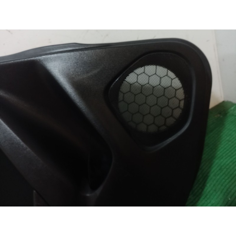 Recambio de guarnecido puerta trasera izquierda para mazda 3 (bm, bn) 2.0 referencia OEM IAM BJS7685 BJS7685 BJS7685