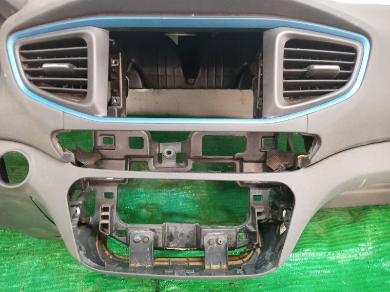 Recambio de salpicadero para hyundai ioniq (ae) 1.6 gdi hybrid referencia OEM IAM   