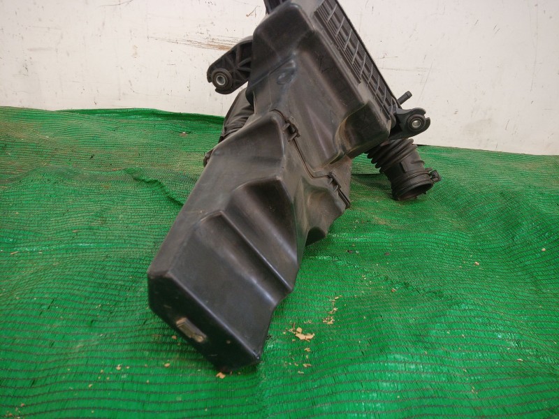 Recambio de filtro aire para kia rio iii (ub) 1.2 cvvt referencia OEM IAM   