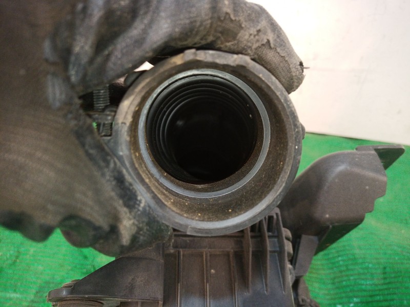 Recambio de filtro aire para kia rio iii (ub) 1.2 cvvt referencia OEM IAM   