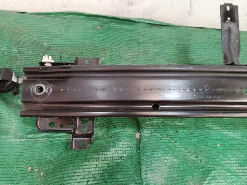 Recambio de refuerzo paragolpes delantero para renault fluence (l3_) z.e. referencia OEM IAM   