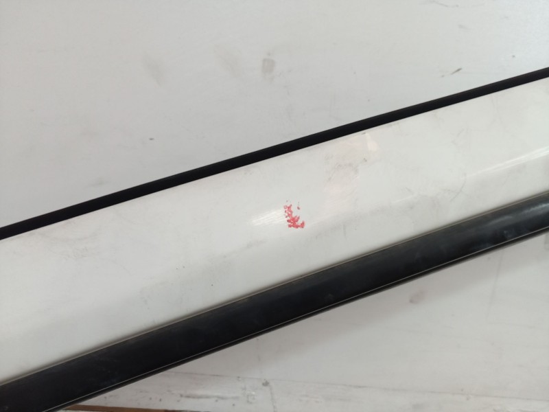 Recambio de puerta delantera derecha para nissan cabstar tlo referencia OEM IAM   