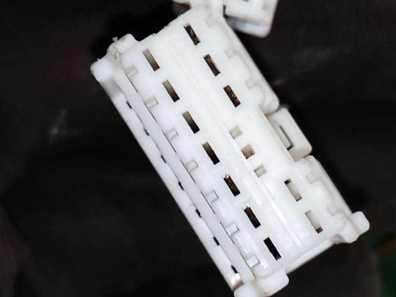 Recambio de puerta delantera derecha para nissan cabstar tlo referencia OEM IAM   