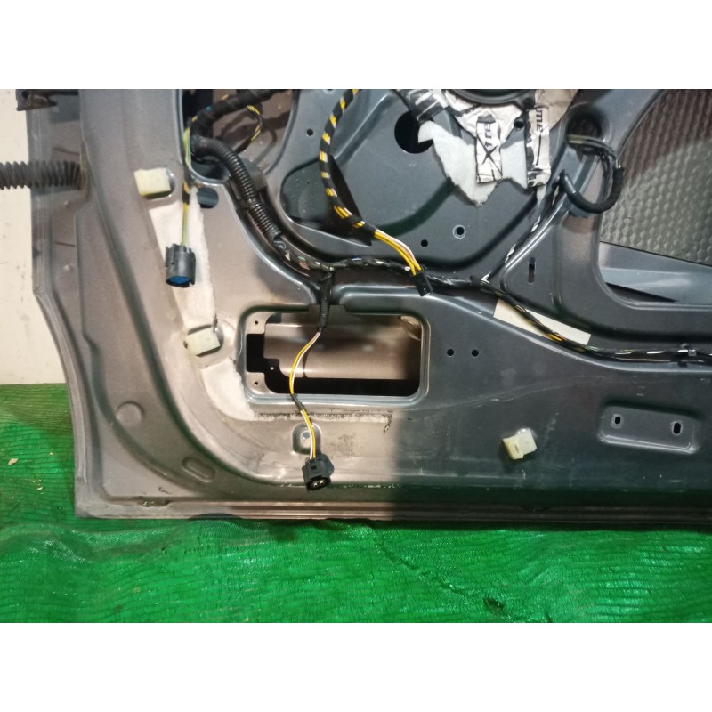 Recambio de puerta delantera derecha para ford tourneo connect 1.8 tdci /tddi /di referencia OEM IAM   