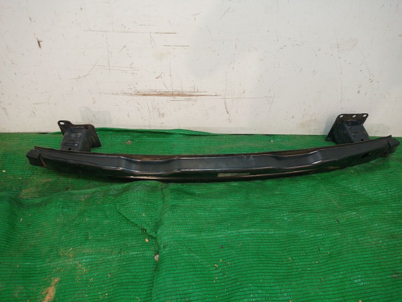 Recambio de refuerzo paragolpes trasero para audi q3 (8ub, 8ug) 2.0 tdi referencia OEM IAM   