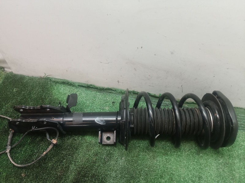 Recambio de amortiguador delantero izquierdo para ford kuga iii (dfk) 2.5 fhev referencia OEM IAM   