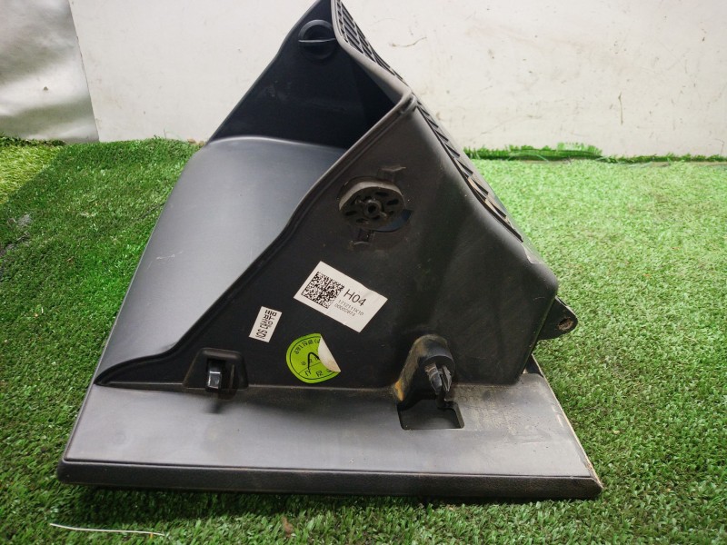 Recambio de tapa guantera para hyundai ioniq (ae) 1.6 gdi hybrid referencia OEM IAM 84510G2200 84510G2200 84510G2200