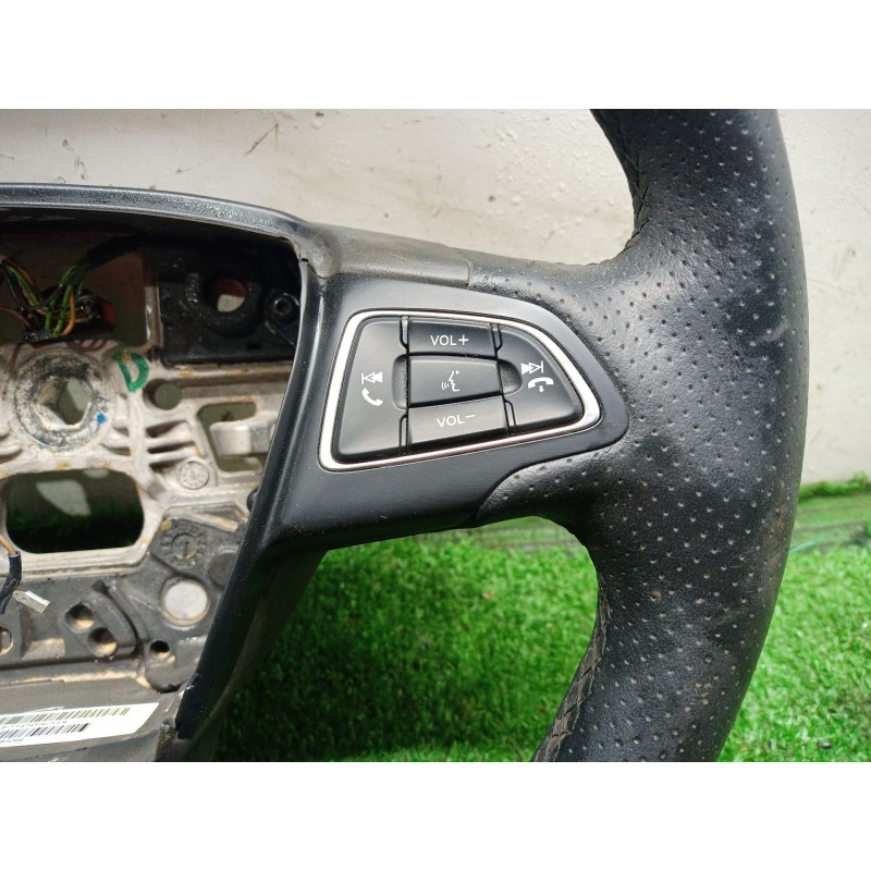 Recambio de volante para ford focus iv sedán (hm) 1.0 ecoboost referencia OEM IAM G1EB3600D G1EB3600D G1EB3600D