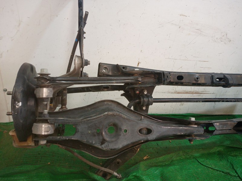 Recambio de puente trasero para hyundai ioniq (ae) 1.6 gdi hybrid referencia OEM IAM 55410G2100 55410G2100 55410G2100