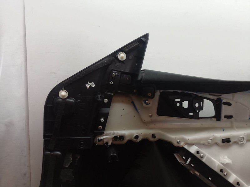 Recambio de guarnecido puerta delantera izquierda para mazda 3 (bm, bn) 2.0 referencia OEM IAM   